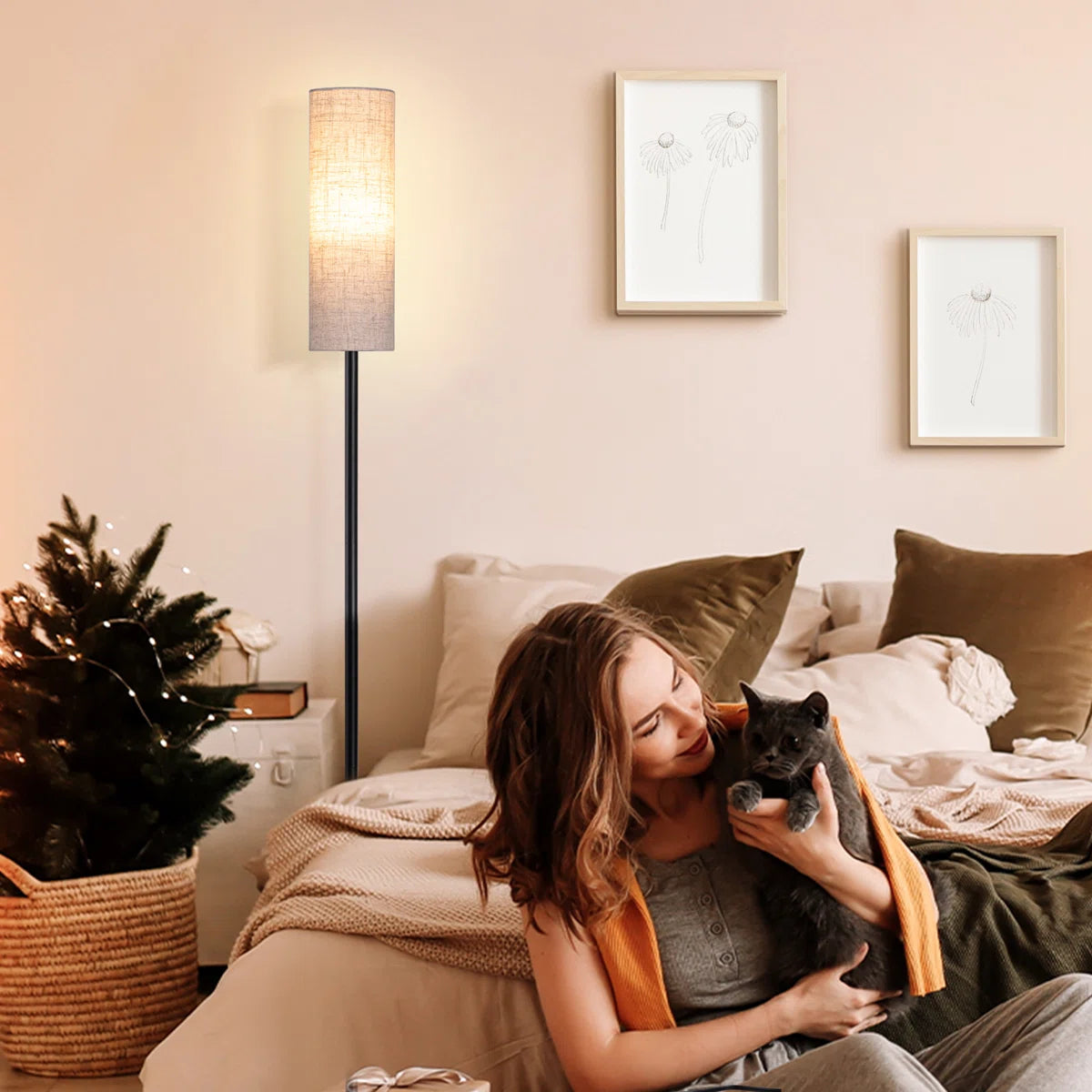 Smathering 65'' Traditional Floor Lamp with Remote Control and Bulb Included