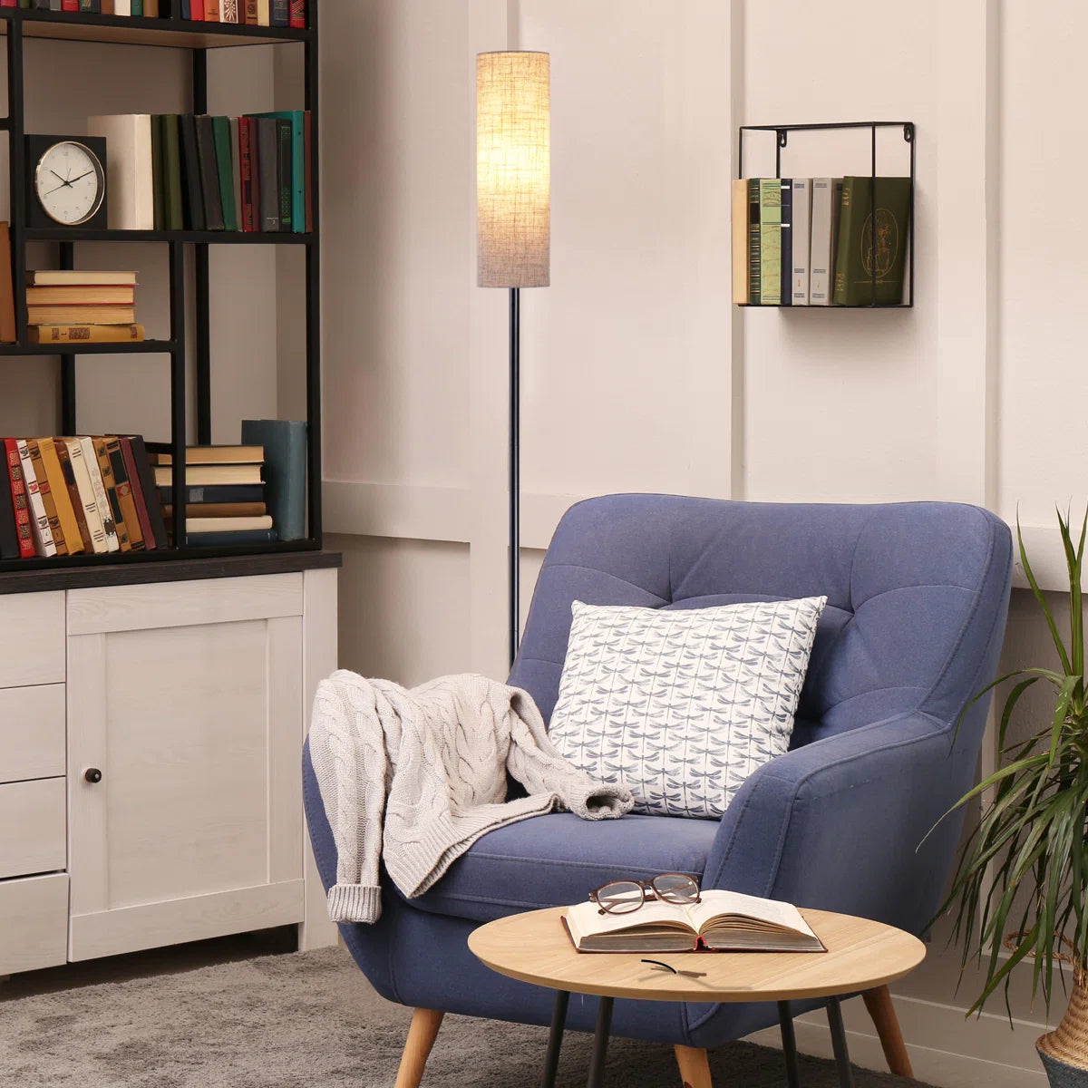 Smathering 65'' Traditional Floor Lamp with Remote Control and Bulb Included